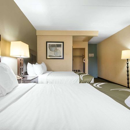 Quality Inn & Suites Charleston - Civic Center Luaran gambar