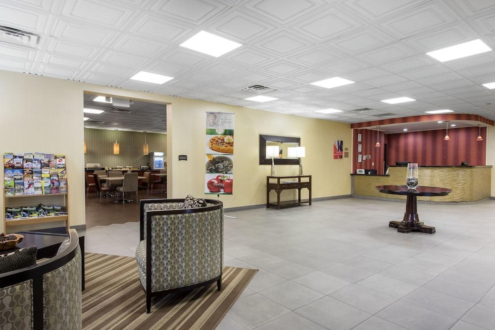 Quality Inn & Suites Charleston - Civic Center Luaran gambar