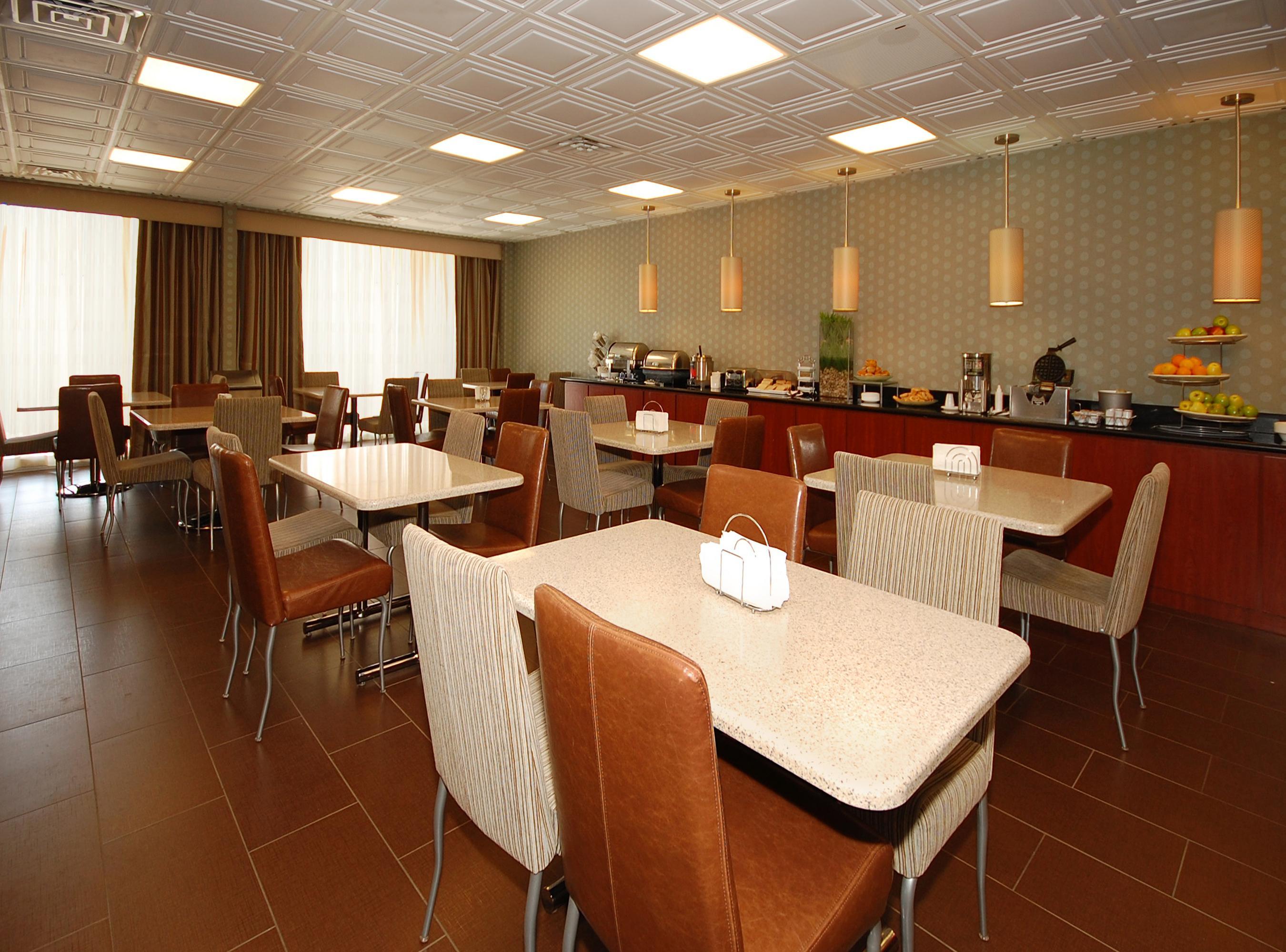 Quality Inn & Suites Charleston - Civic Center Luaran gambar