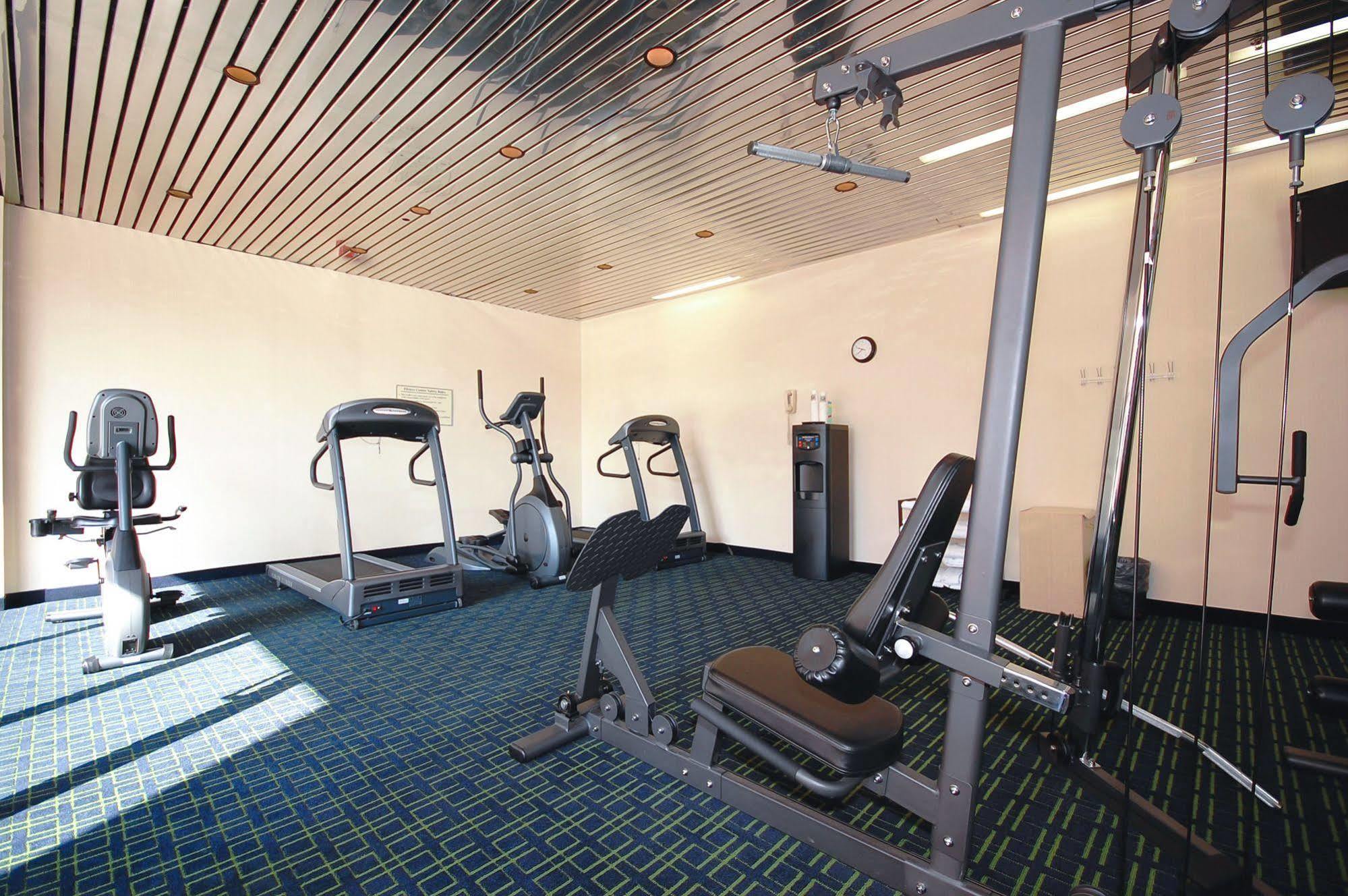 Quality Inn & Suites Charleston - Civic Center Luaran gambar