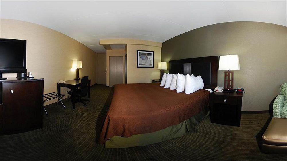 Quality Inn & Suites Charleston - Civic Center Luaran gambar