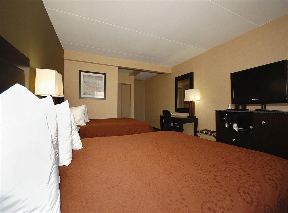 Quality Inn & Suites Charleston - Civic Center Bilik gambar